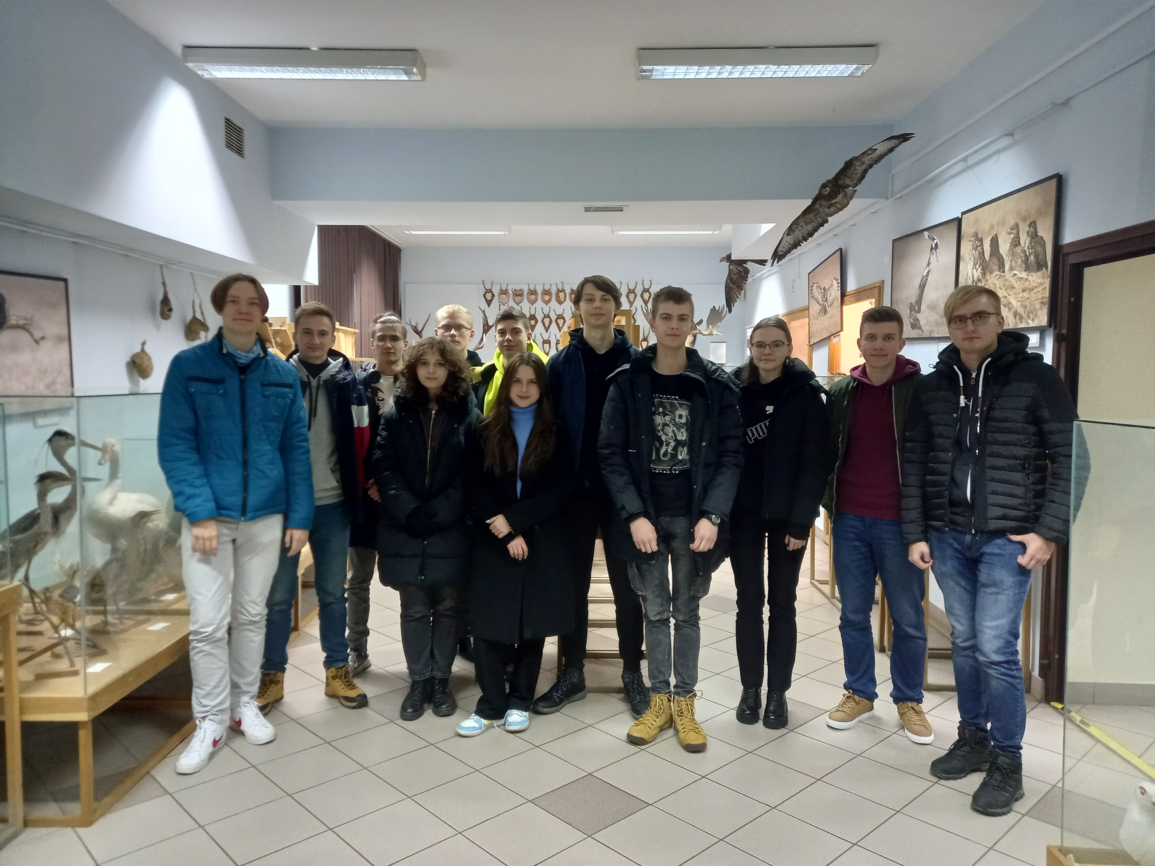 W Leśnym Zakładzie Doświadczalnym Szkoły Głównej Gospodarstwa Wiejskiego w Warszawie Uczniowie RCEZ poznawali  ekosystem lasów
